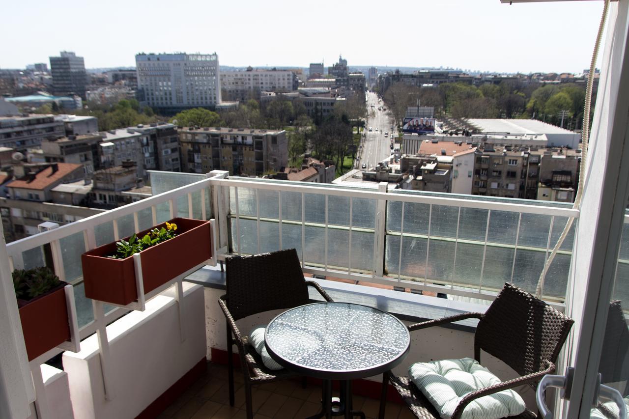 Sunny Apartment Белград Экстерьер фото